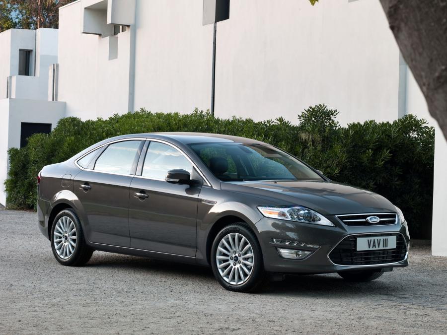  Ford Mondeo Sedan 2010 года  (фото 7 из 13)